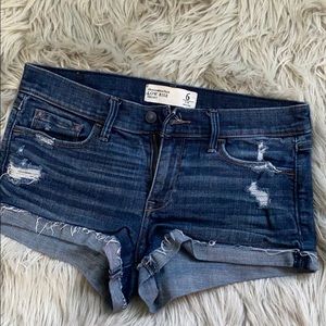 Abercrombie & Fitch |  low rise stretch Shorts